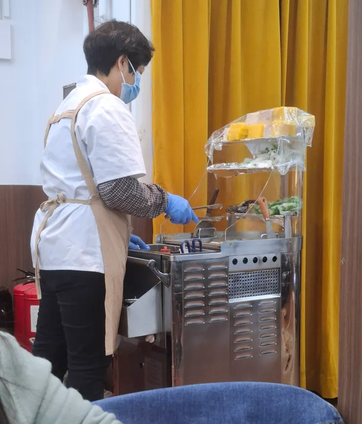 現點、現煎、現熱的小推車