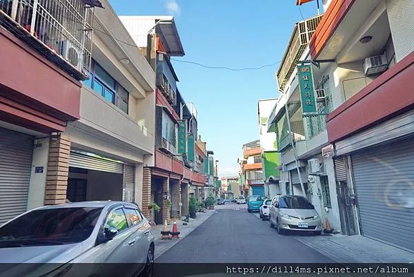 (現在的尖山米粉街,只剩下兩家米粉廠)