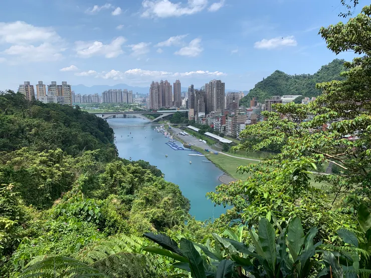 夢夢：其實偶爾爬爬山也不錯！