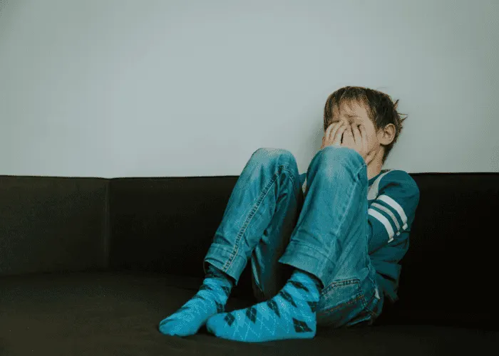 若是有小孩子的問題,建議先請父母來催眠,往往情況都會獲得改善