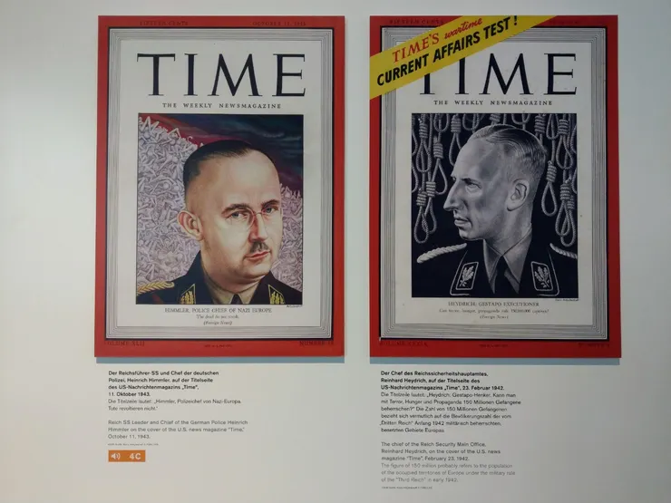 右：帝國安全總局局長海德里希。標題：恐怖、飢餓和宣傳能控制1.5億囚犯嗎？左：黨衛隊全國領袖兼德國警察局長希姆萊。標題：死人不會反抗