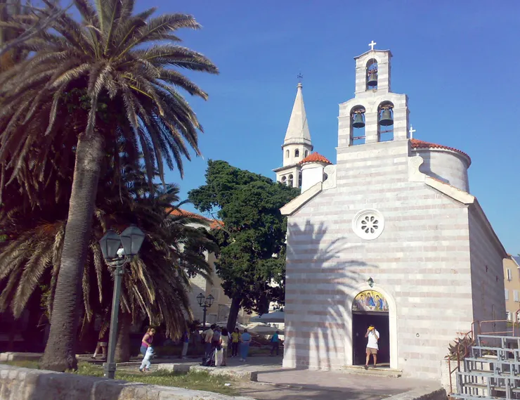 此張照片取自wiki 分享 (我發現我沒有拍到正面....哈哈哈