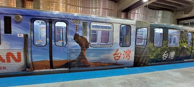 在 O'Hare&nbsp;機場站看到台灣的廣告