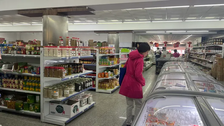 波多民宿附近有亞洲超商