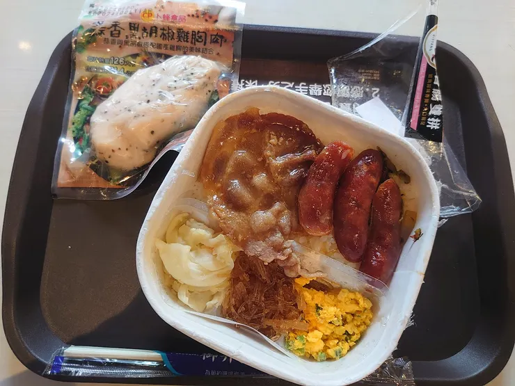 7-ELEVEn 霧台門市