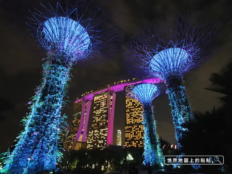 天空樹&金沙酒店相輝映