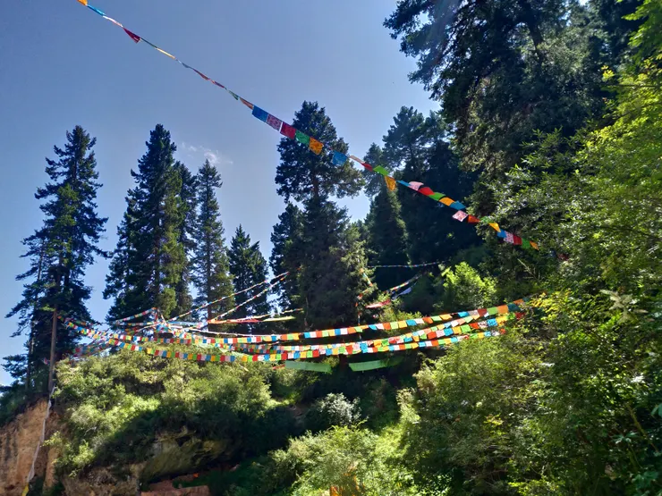 四處可見的五彩風馬旗