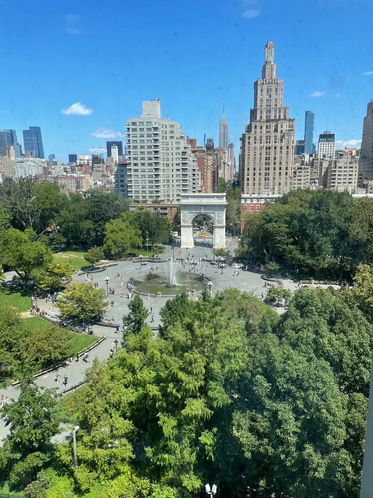 商學院旁的Washington Sqaure Park