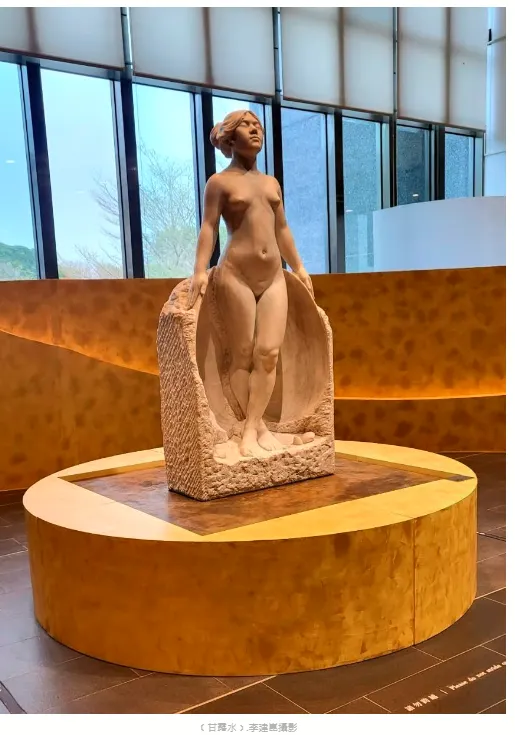 ﹝甘露水﹞(李建崑攝影)