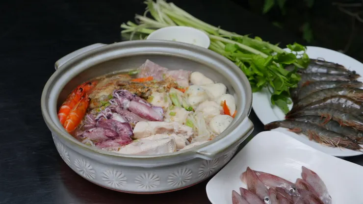 深澳漁港尚青的小卷料理