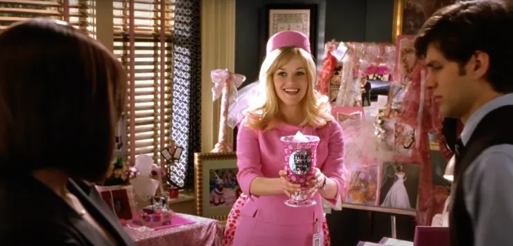 Elle Woods 的讚美杯，讓每個人都感到暖心。