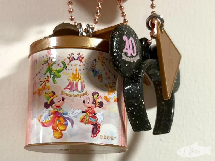 扭蛋一共有四款，我特別喜歡這兩個