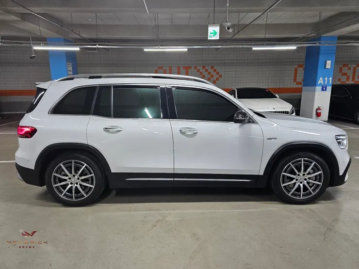  2022 AMG GLB35