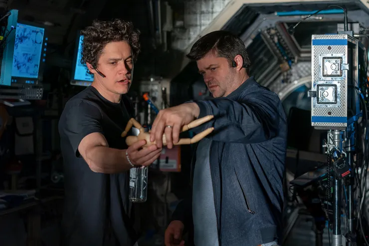 《極限返航》工作照：導演 Phil Lord（左）與 Christopher Miller（右）／索尼影業提供