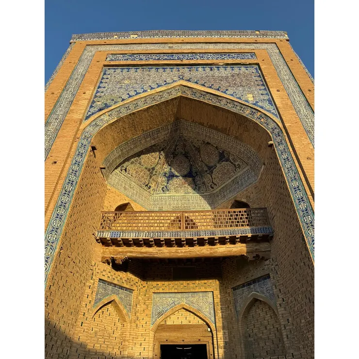 Kuhna Ark 庫西納堡入口