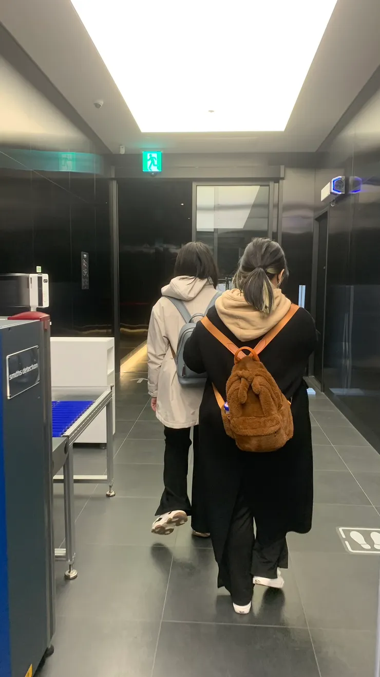 雖然麻煩但為了安全，還是需要安檢。