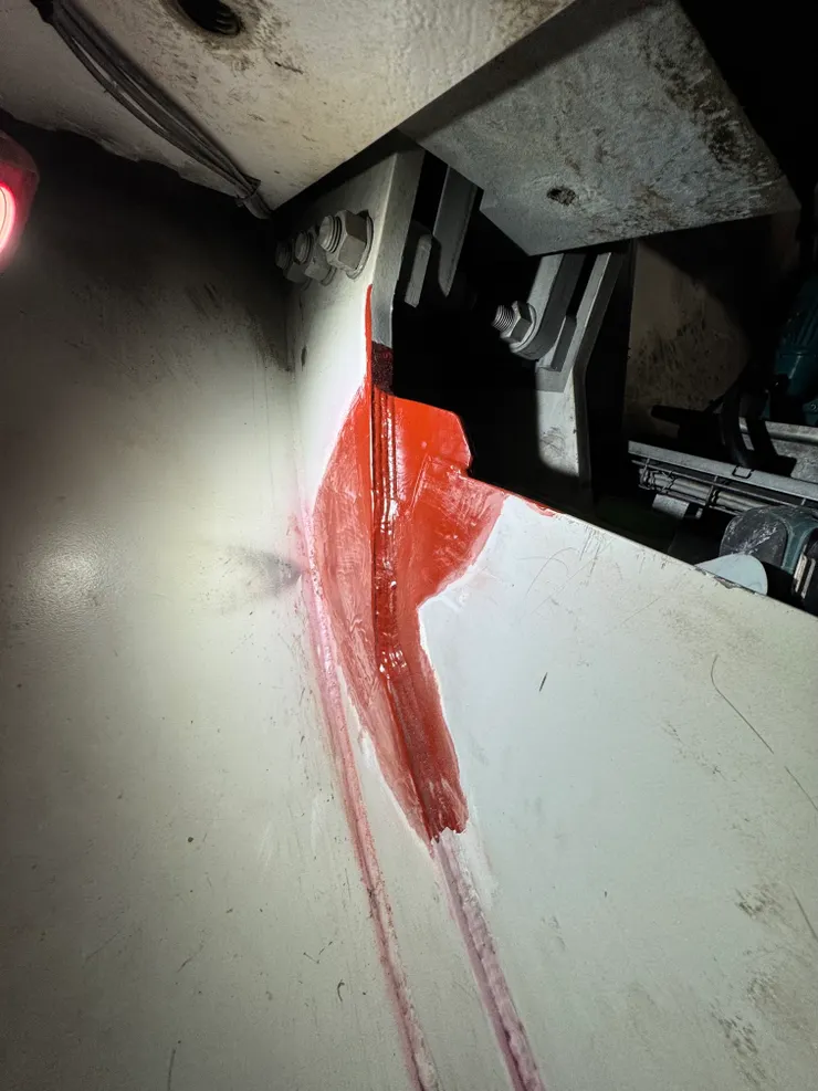 星期一機艙裡的生鏽