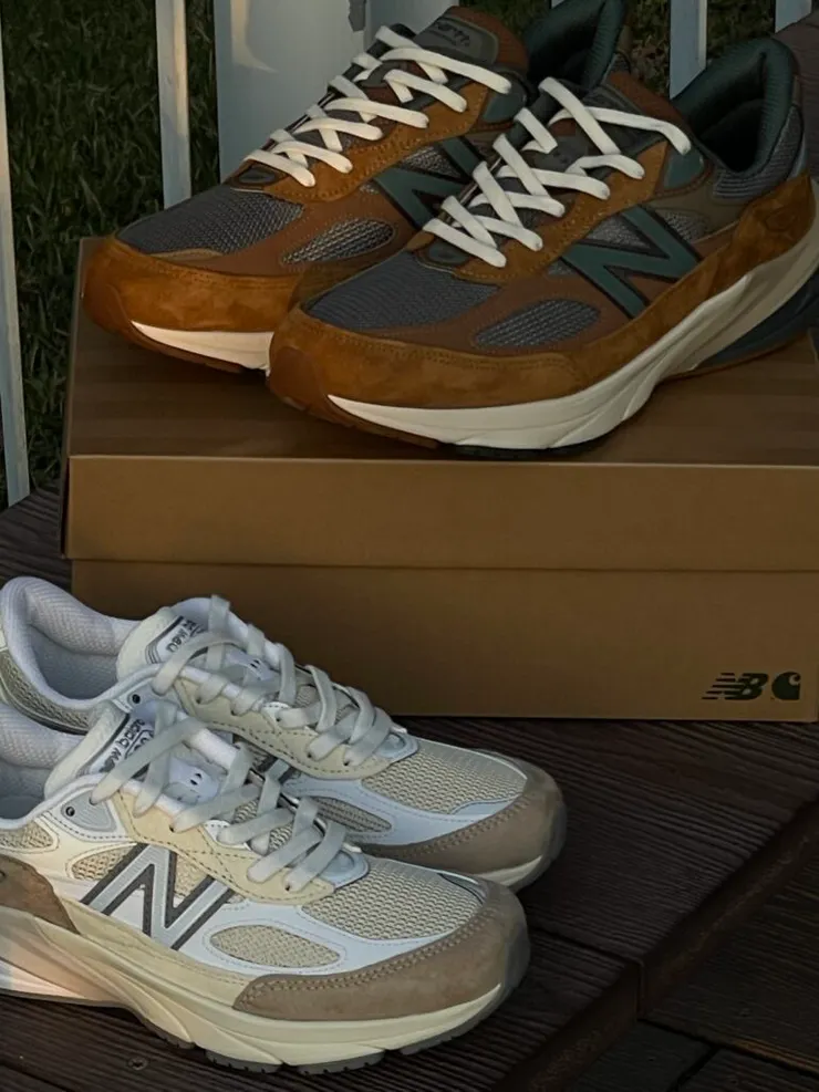 深邃沈穩的990CH6 v.s. 簡約乾淨的990SS6