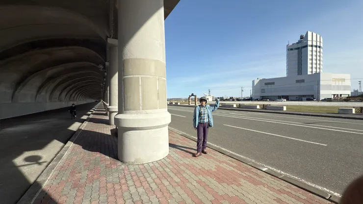 入住的Surfeel Hotel Wakkanai和防坡堤穹頂