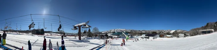 非常適合新手練習的滑雪場,推薦!平日來比較好,假日人很多。