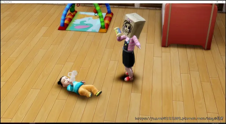 摳：妹妹長大也戴套套！模：……