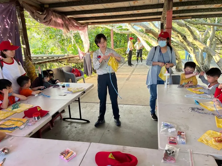 毛線繩穿到束口袋教學