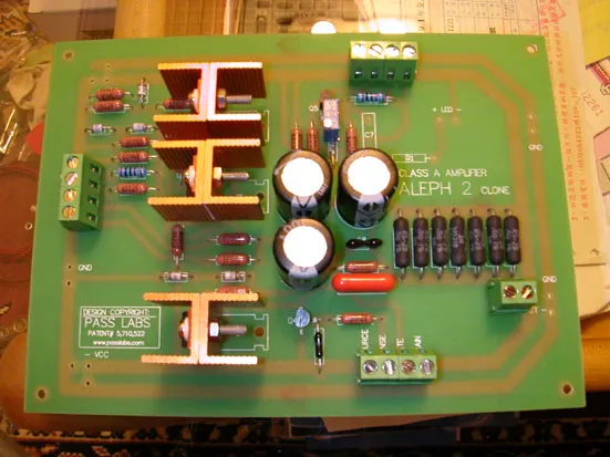 組裝完成的主 PCB