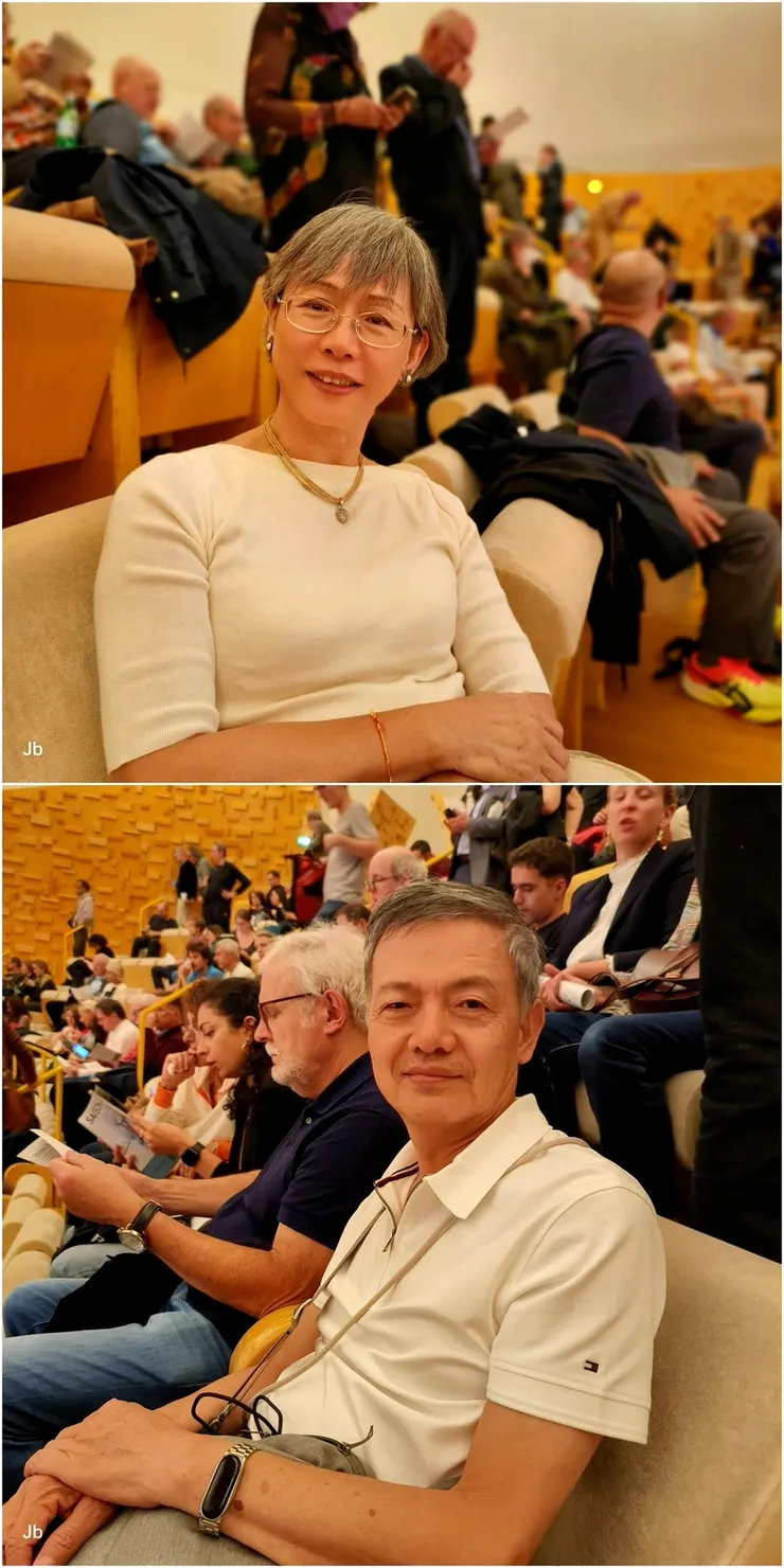 【中場休息，夫妻互拍一張。】