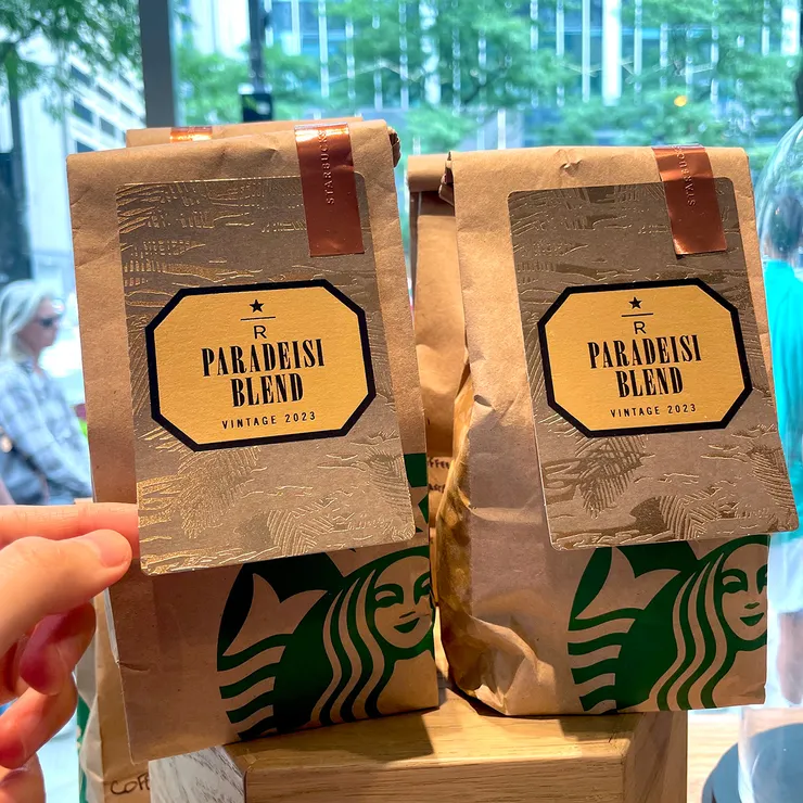 每種咖啡豆都有不同的說明卡，讓人很想蒐集