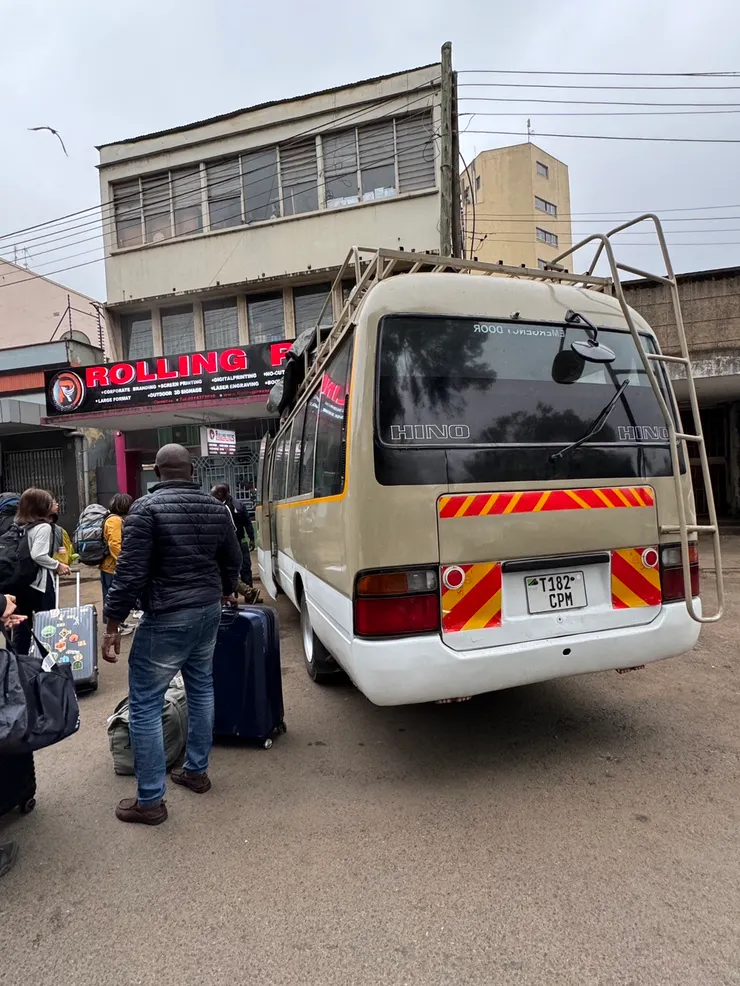 換車準備上行李
