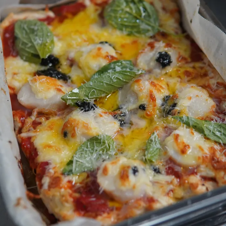 無麵粉的深盤披薩