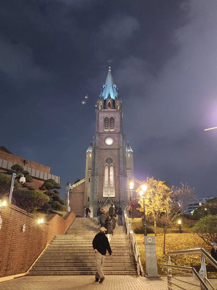 明洞大聖堂(一)