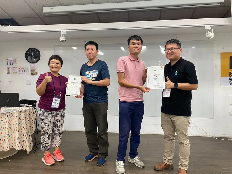 設計思考研習的夥伴與教練