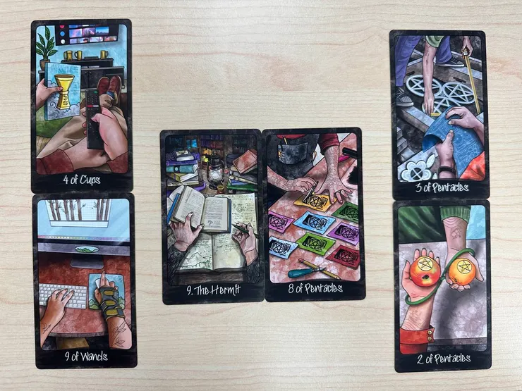 手手塔羅 Out of hand Tarot