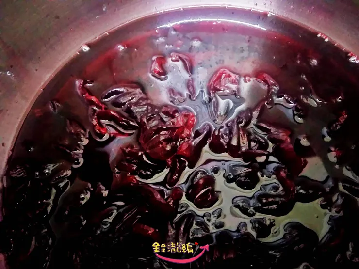 裝了兩瓶都快見底了才想到要拍照啊XD