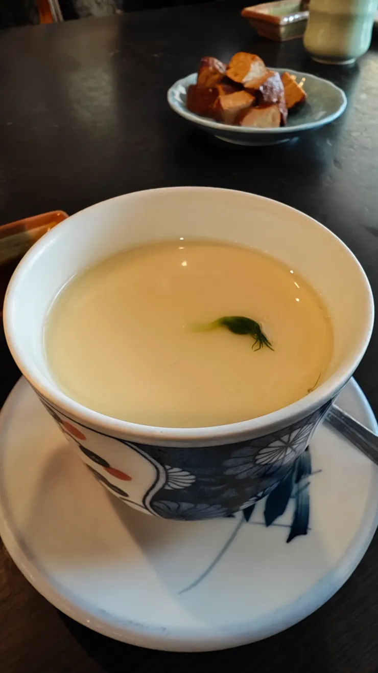 茶碗蒸裡面料很多