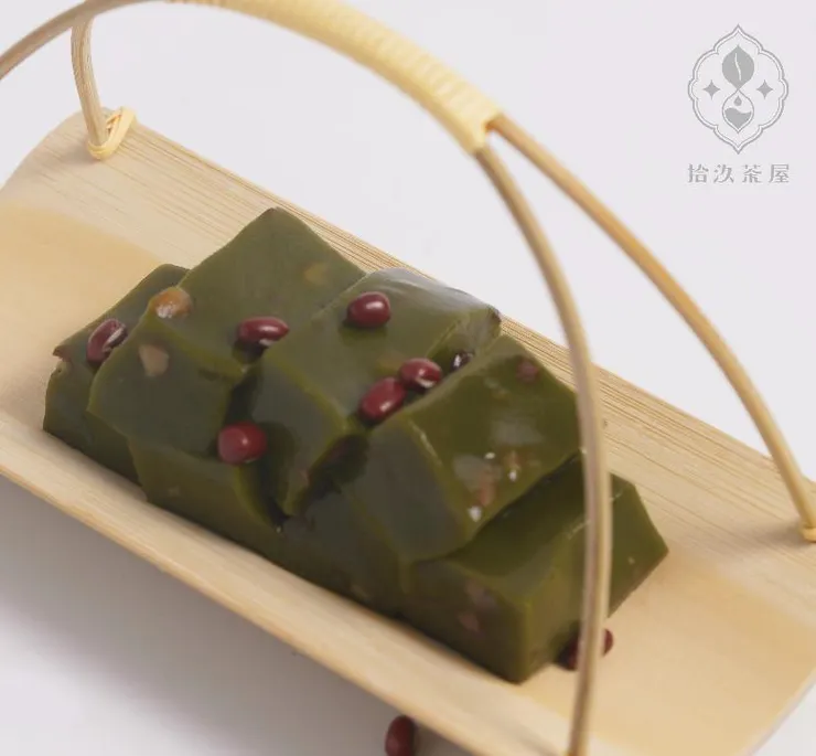 ▲全新配料：抹茶紅豆蕨餅。 （圖／拾汣茶屋提供）