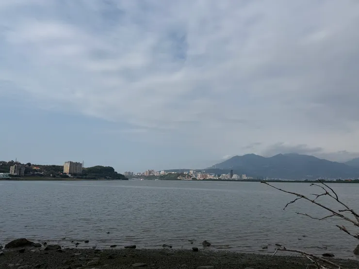 2026/02/20 淡水河畔