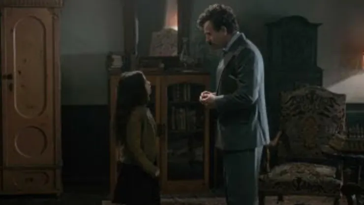 伯爵與蘇菲雅，resource from IMDB