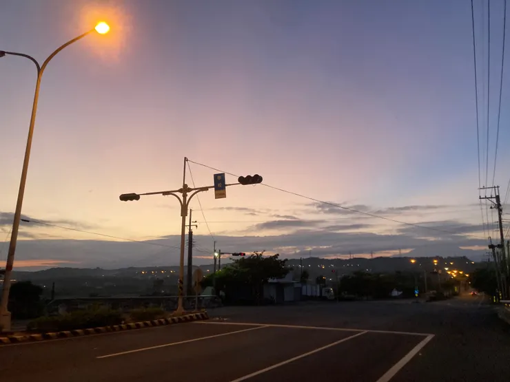 苗栗西湖的晨曦