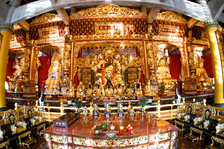 大殿莊嚴-金碧輝煌（圖片截圖於網路）