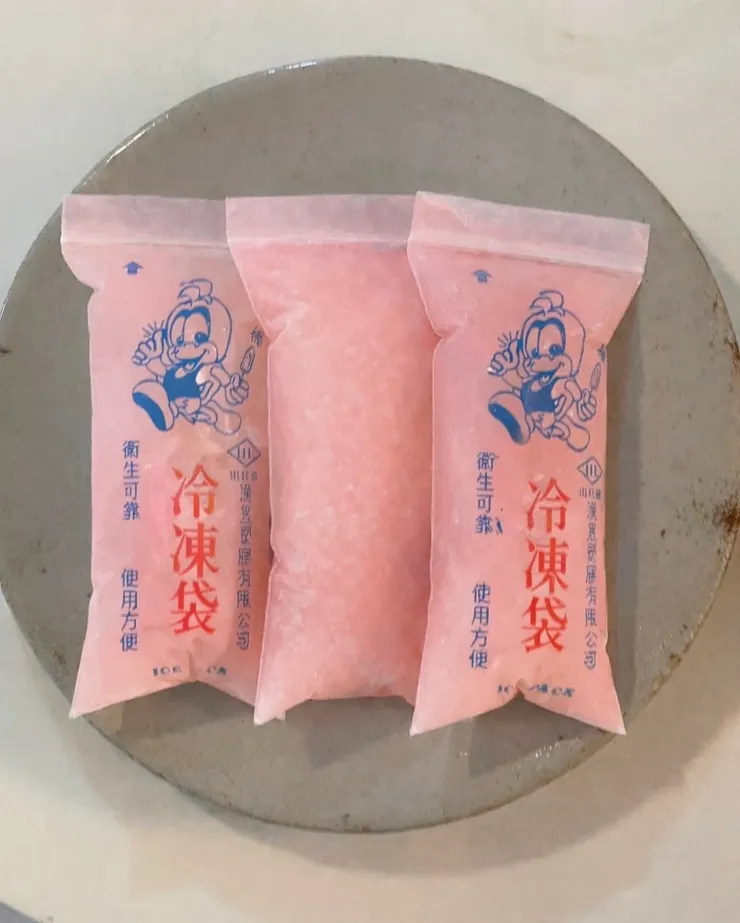 媽媽熬的梅子棒棒冰很受阿兵哥喜愛