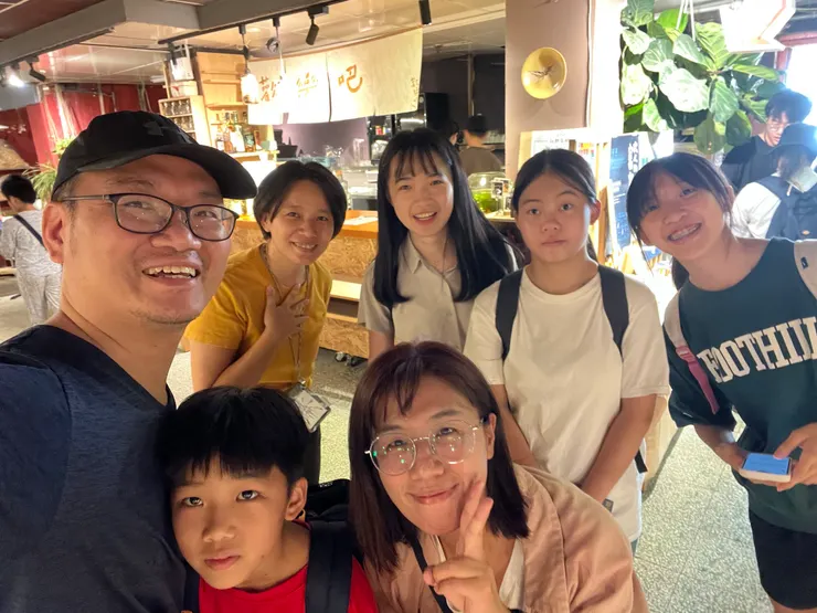 巧遇老師與同學們