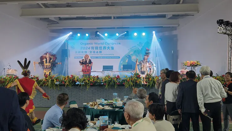 ▲大會晚宴（Gala dinner）請來J Indians 樂團來表演。