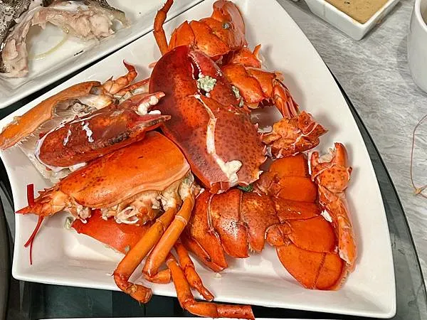 ＋（新北美食）濤濤海鮮蒸氣鍋～海鮮清蒸最好吃、澎湃上湯瑤柱粥