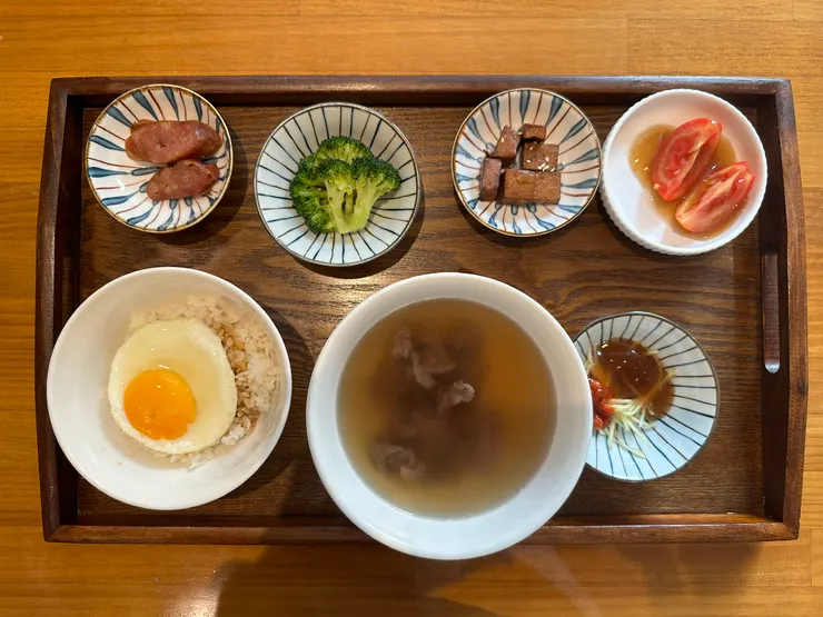 牛肉湯早餐
