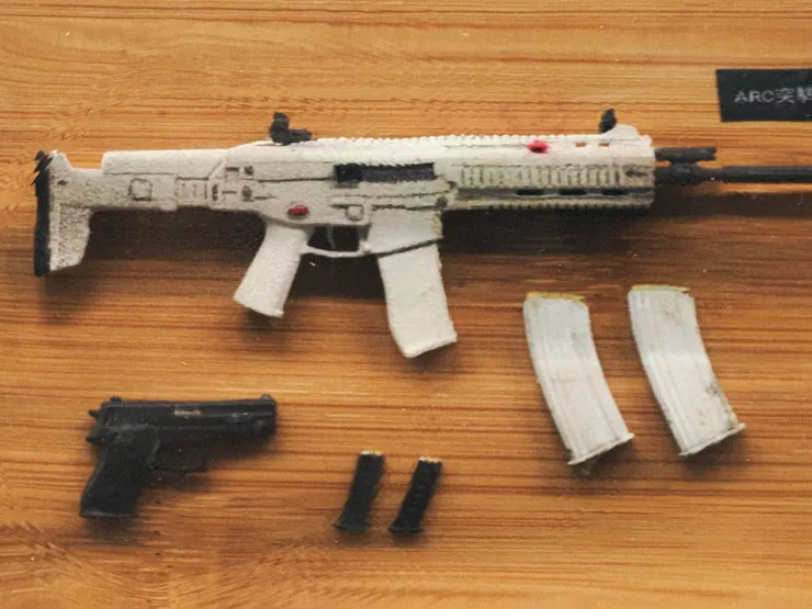 即便是迷你的模型道具，作者也是格外的用心