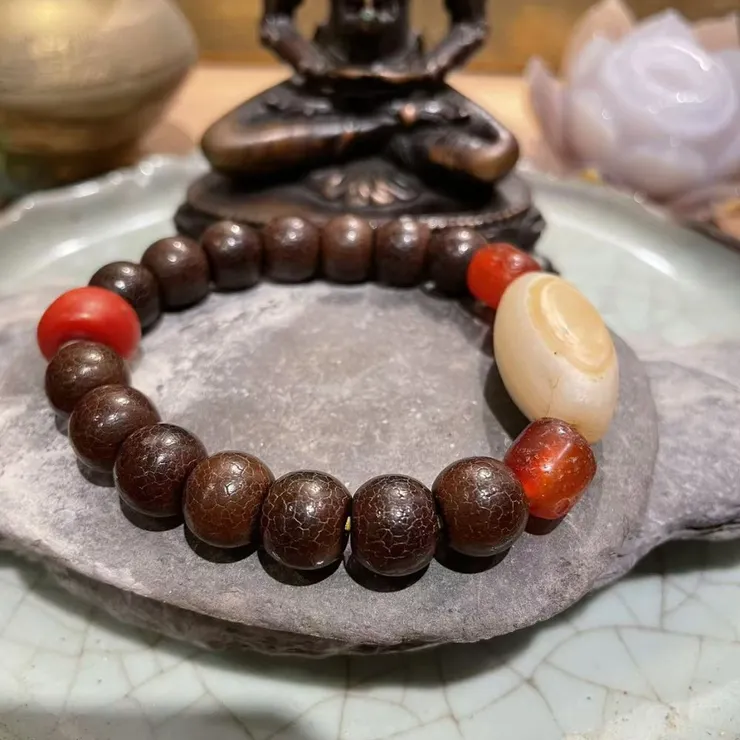 藏傳二眼瑪瑙老天珠