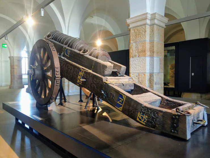 舊建築第一期1300 – 1914：中世紀至第一次世界大戰前