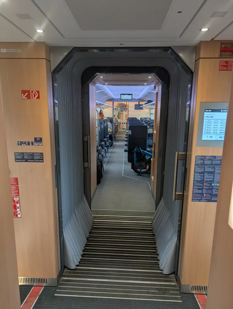 ICE整個看起來就很高級